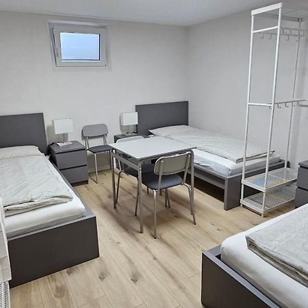 Workers Heaven Monteur - Arbeiter Zimmer Lörrach Екстериор снимка
